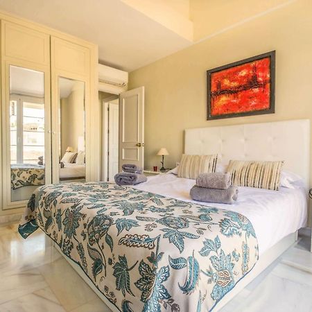 בנאלמדנה Apartamento En Puerto Marina מראה חיצוני תמונה