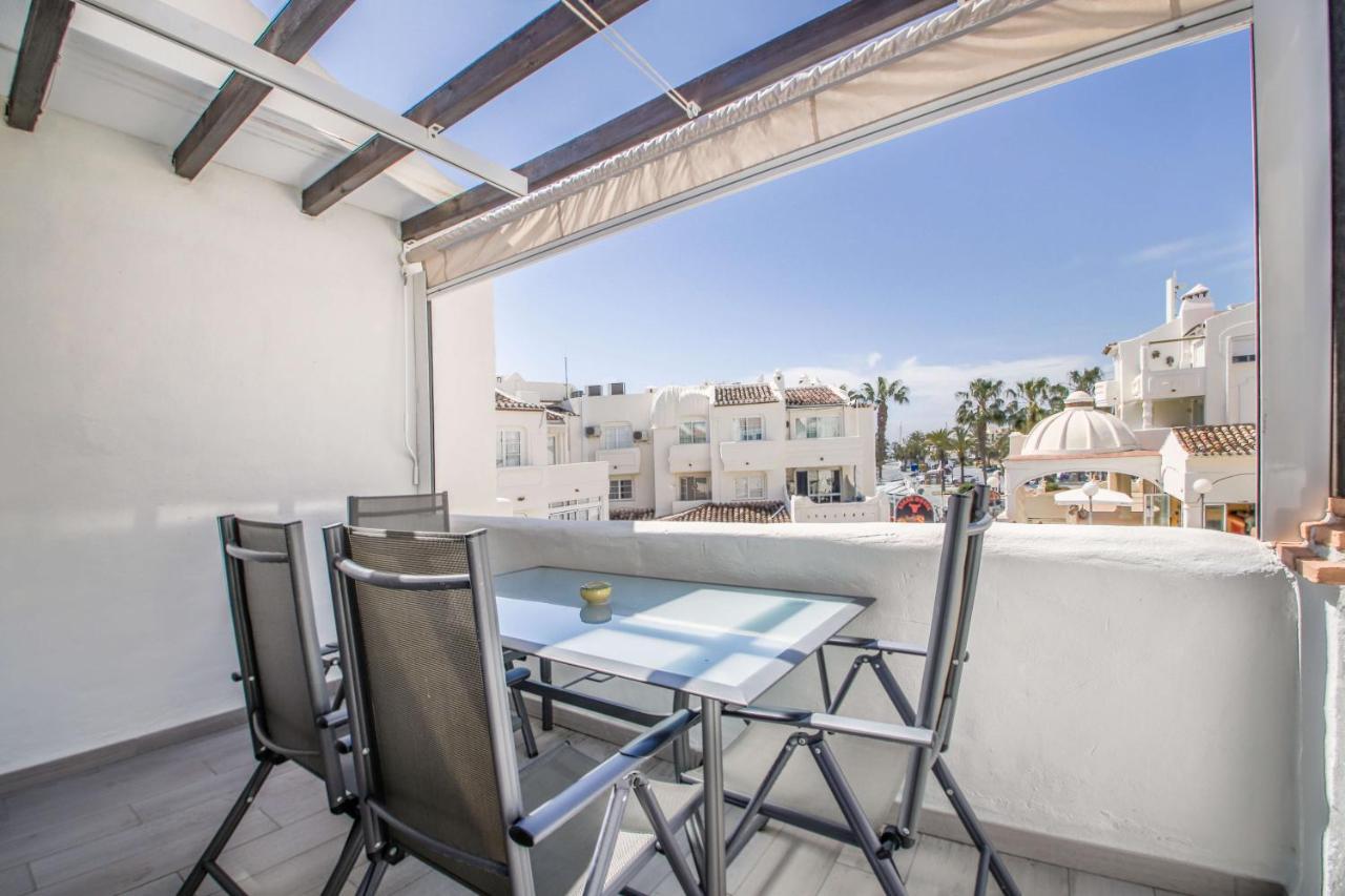 בנאלמדנה Apartamento En Puerto Marina מראה חיצוני תמונה