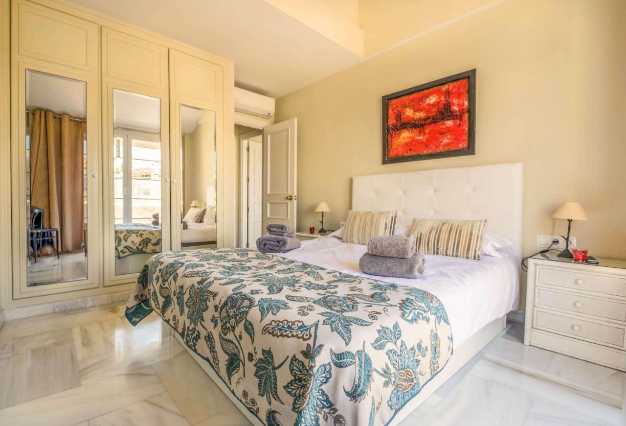 בנאלמדנה Apartamento En Puerto Marina מראה חיצוני תמונה