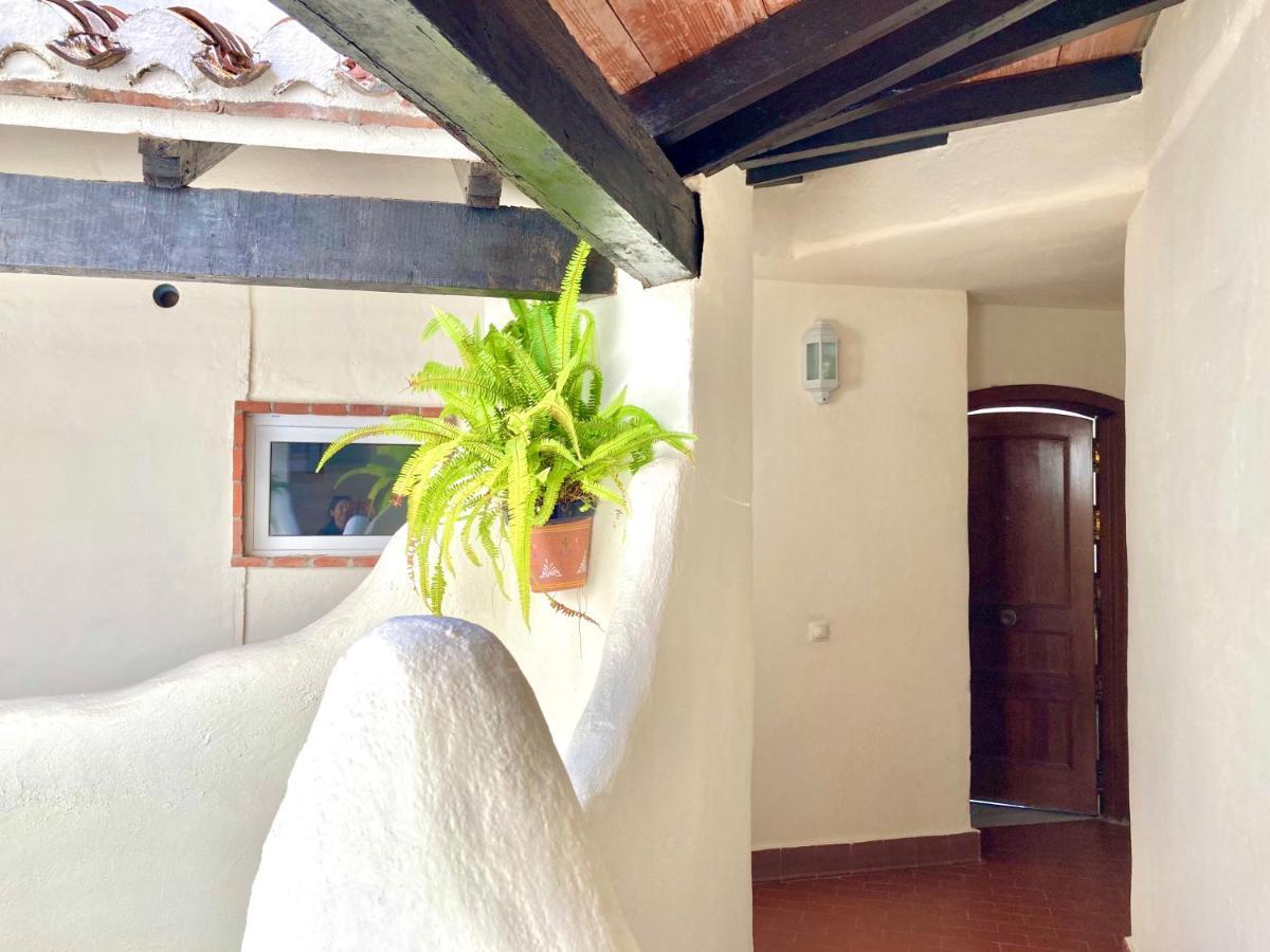 בנאלמדנה Apartamento En Puerto Marina מראה חיצוני תמונה